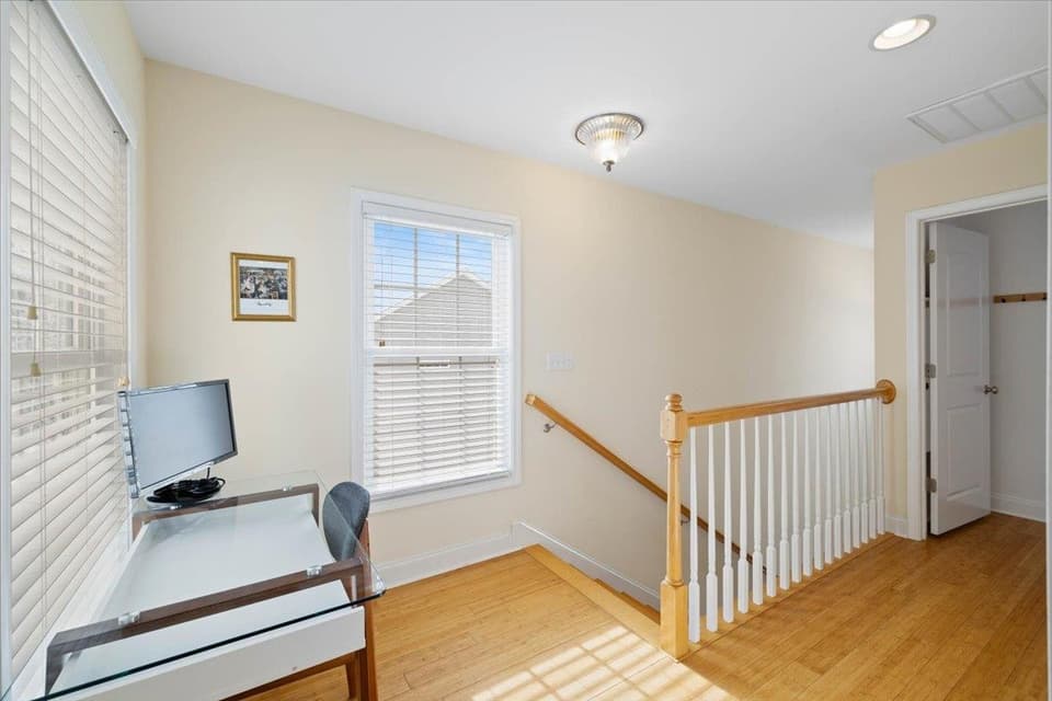 95 Phoenix Boulevard NW, photo 15 of 31