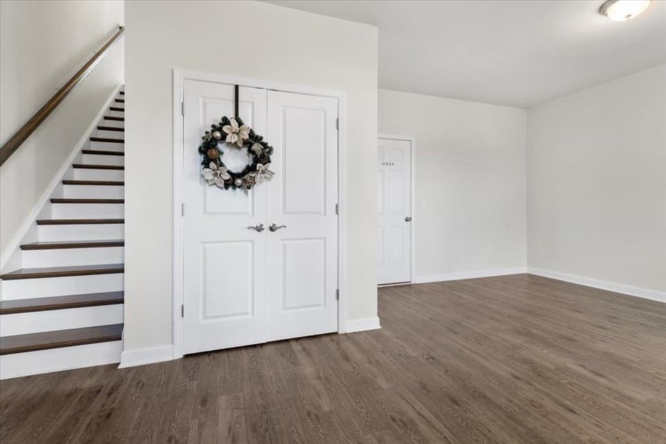 455 John Adams Drive NW, photo 31 of 39