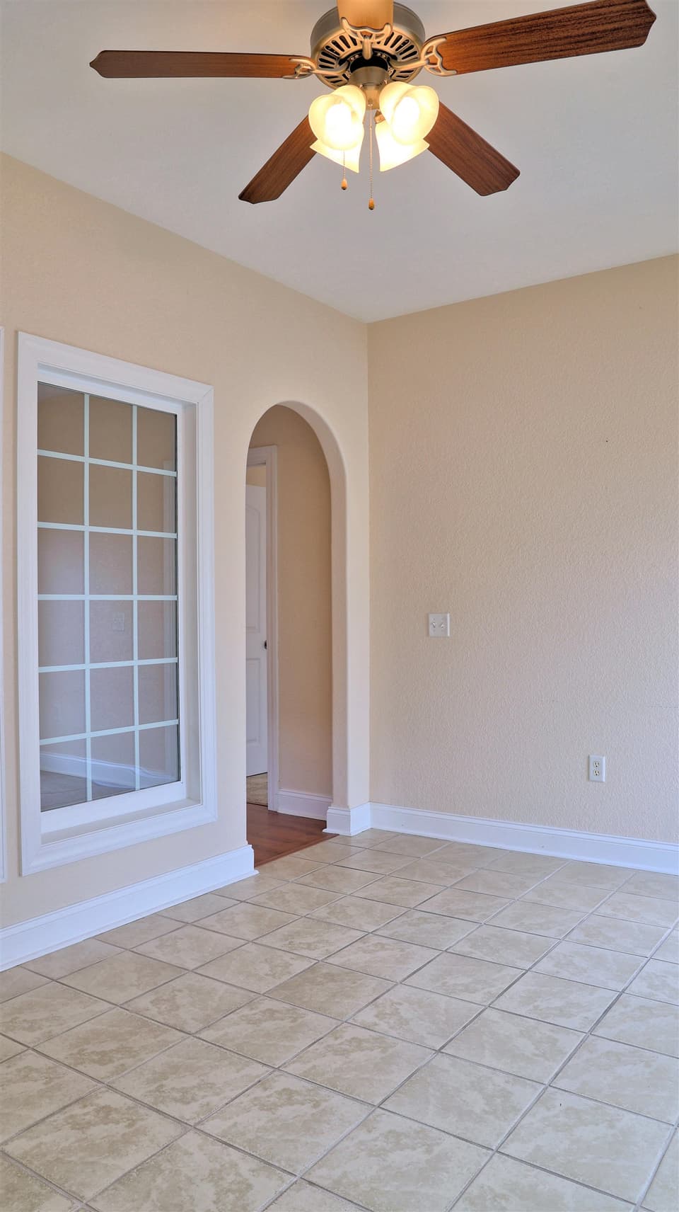 225 Windsong Lane, photo 22 of 40