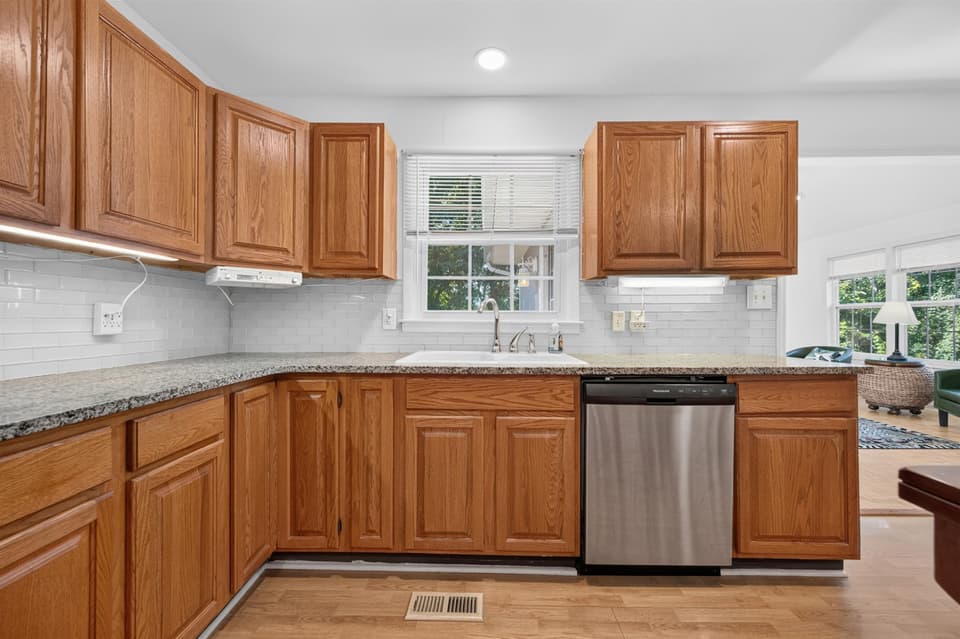 130 Pepper Street NE, photo 19 of 40