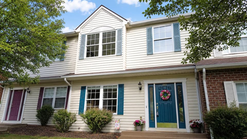 1165 Oak Tree Boulevard NW, Christiansburg, VA