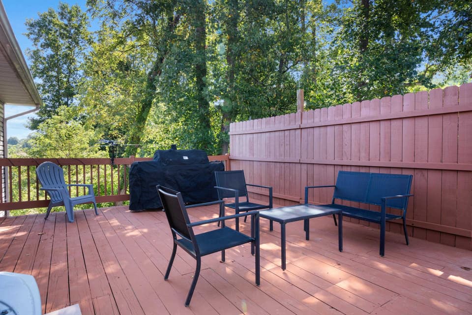 3494 Roanoke Street, photo 9 of 30