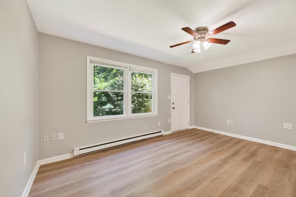 1548 Gallimore Street, photo 20 of 40