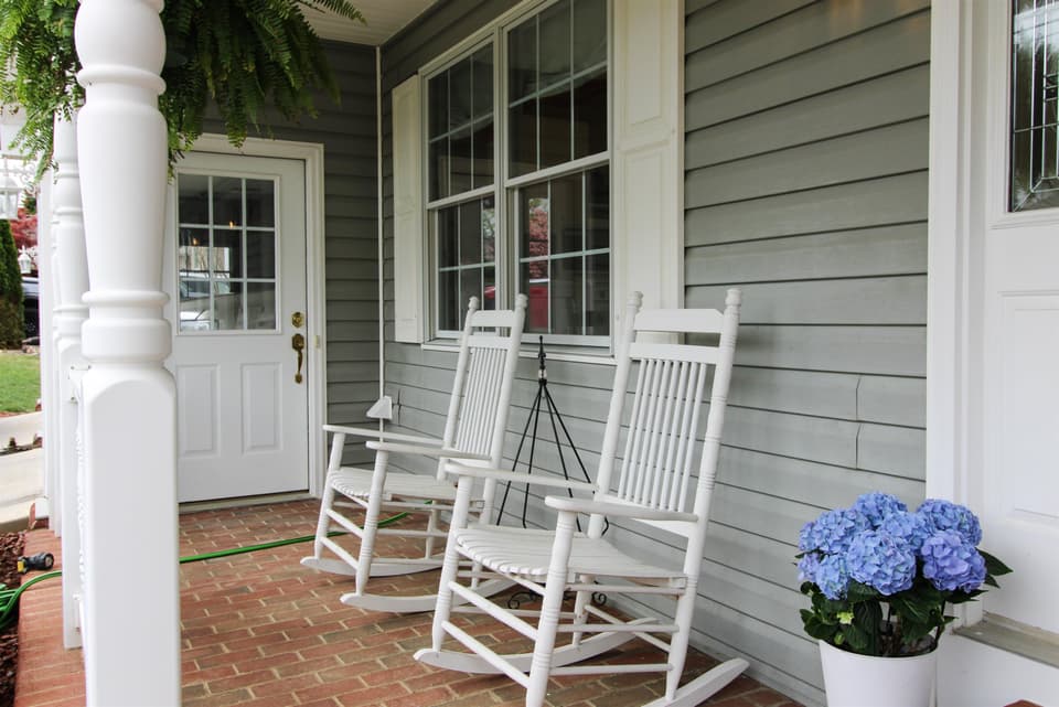 2760 Madison Avenue SE, photo 9 of 40
