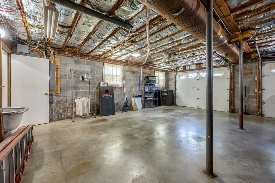 170 Briarwood Drive, photo 30 of 40