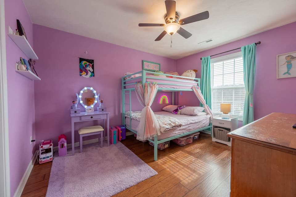 615 Keystone Drive, photo 22 of 40