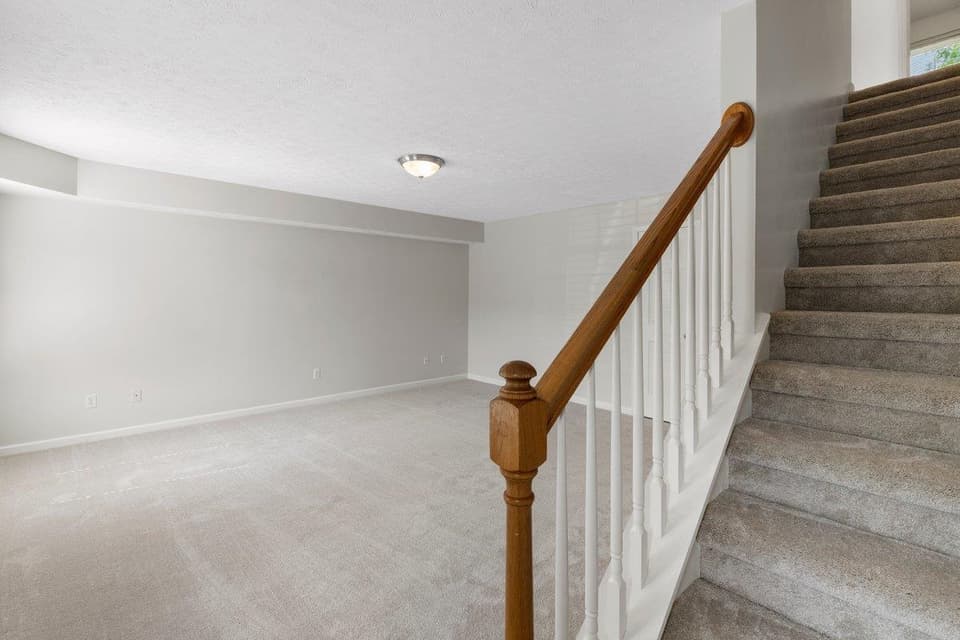 716 Park Street, photo 5 of 31