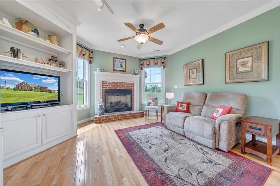 2335 & 2345 Lake Vista Drive, photo 14 of 40
