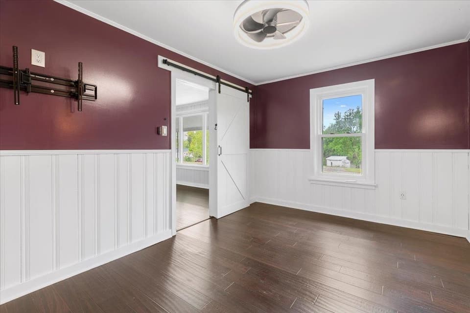690 Harless Street, photo 26 of 40