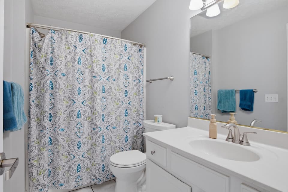 265 Robert Street, photo 23 of 40