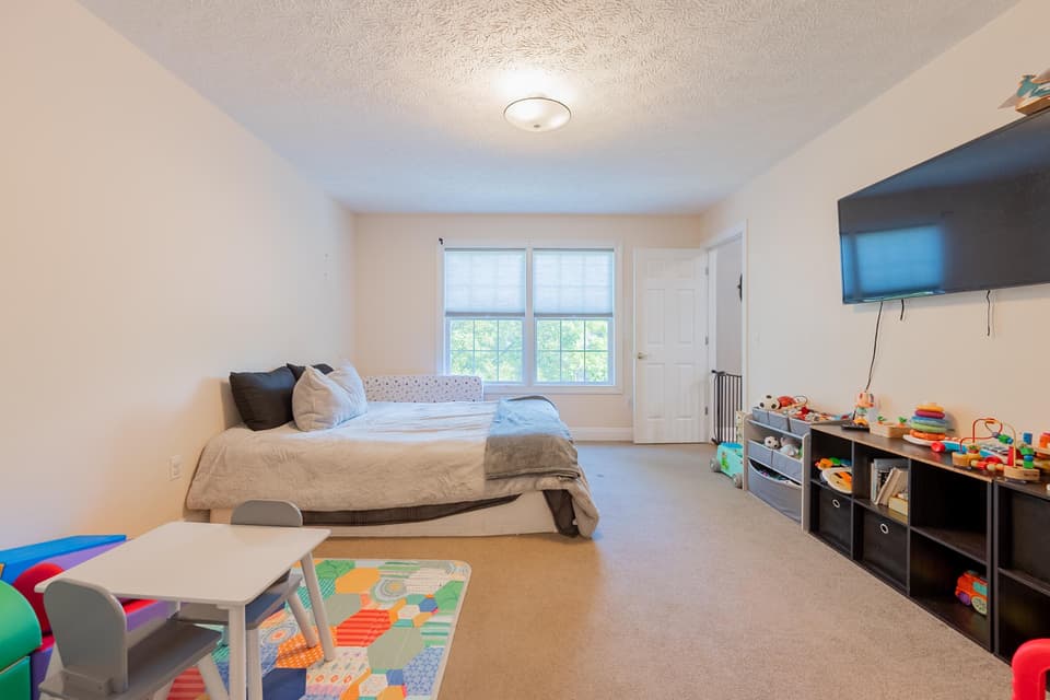 780 Oaktree Boulevard, photo 36 of 40