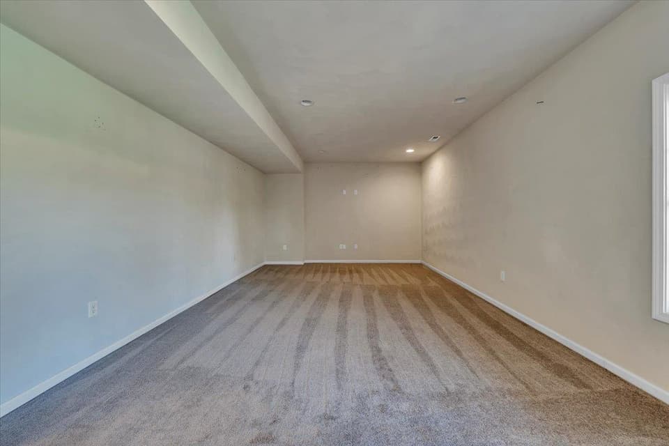 1140 Crosscreek Drive, photo 27 of 40
