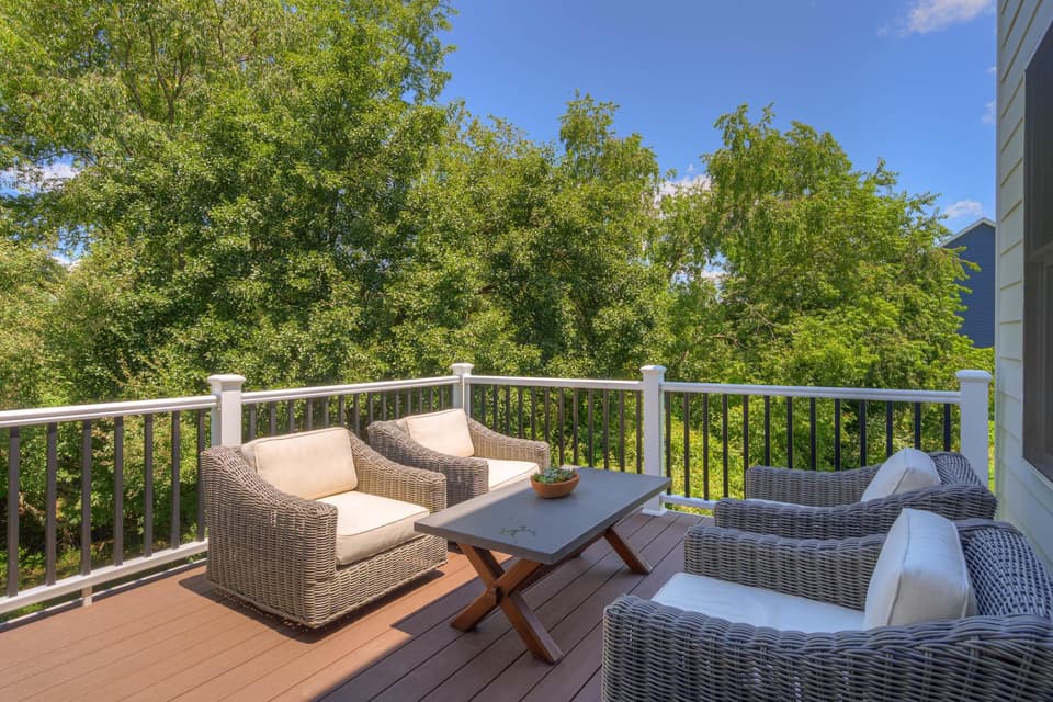 850 Jefferson Circle, photo 24 of 40
