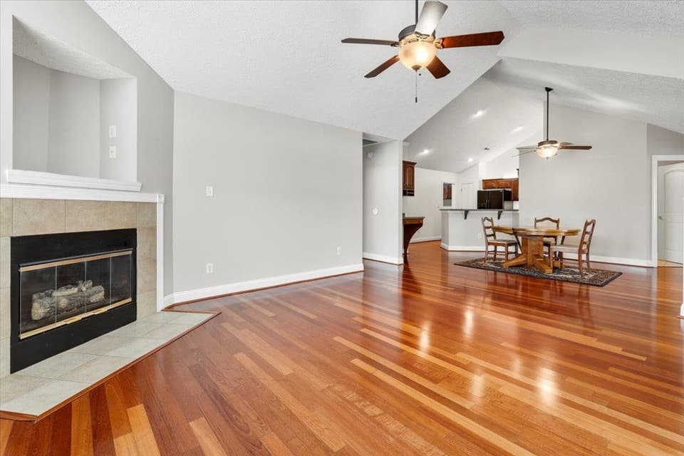 225 Patriot Way Unit 62, photo 14 of 40