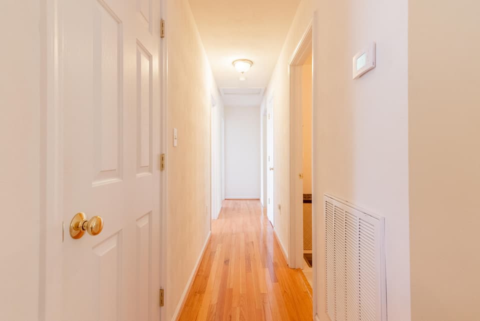 200 Wistaria Drive, photo 22 of 35