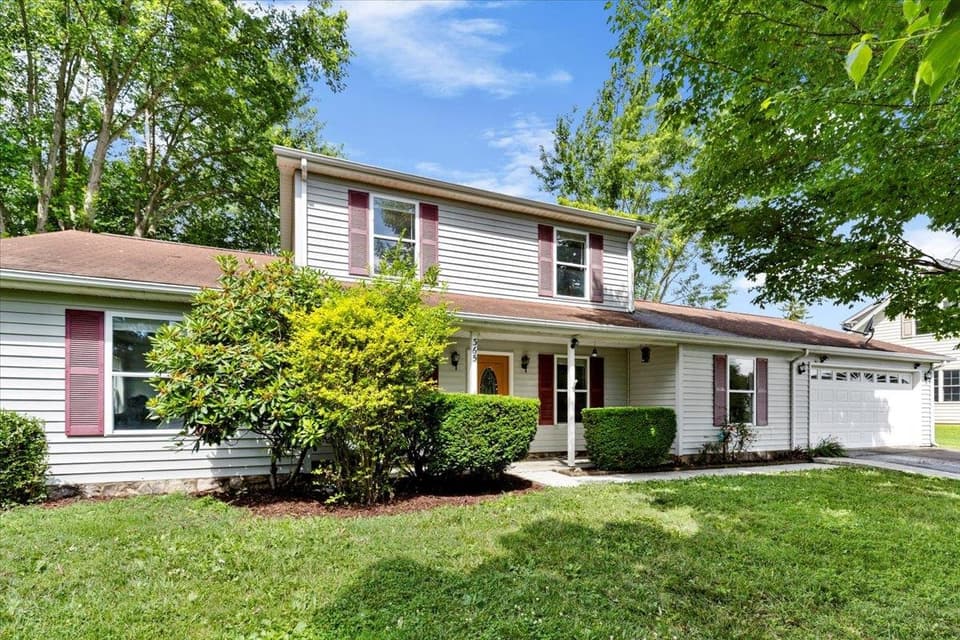 365 S Hill Drive, Christiansburg, photo 2