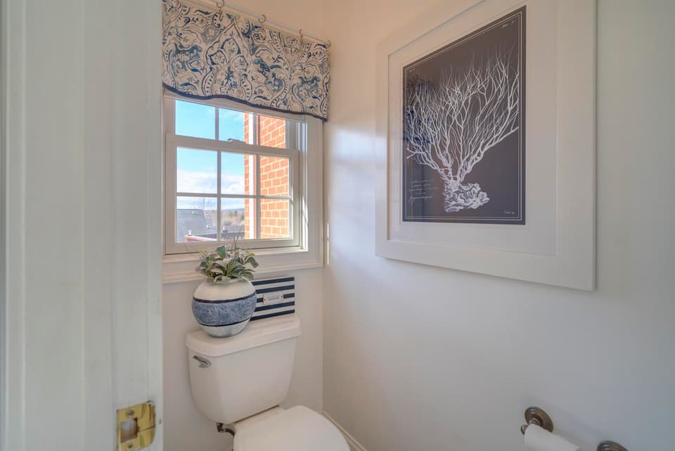 120 Cedar Bluff Drive, photo 38 of 40