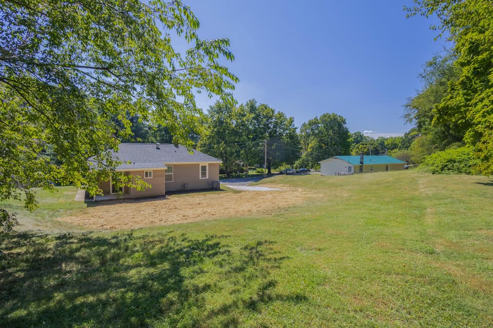 630 School Lane, photo 28 of 33