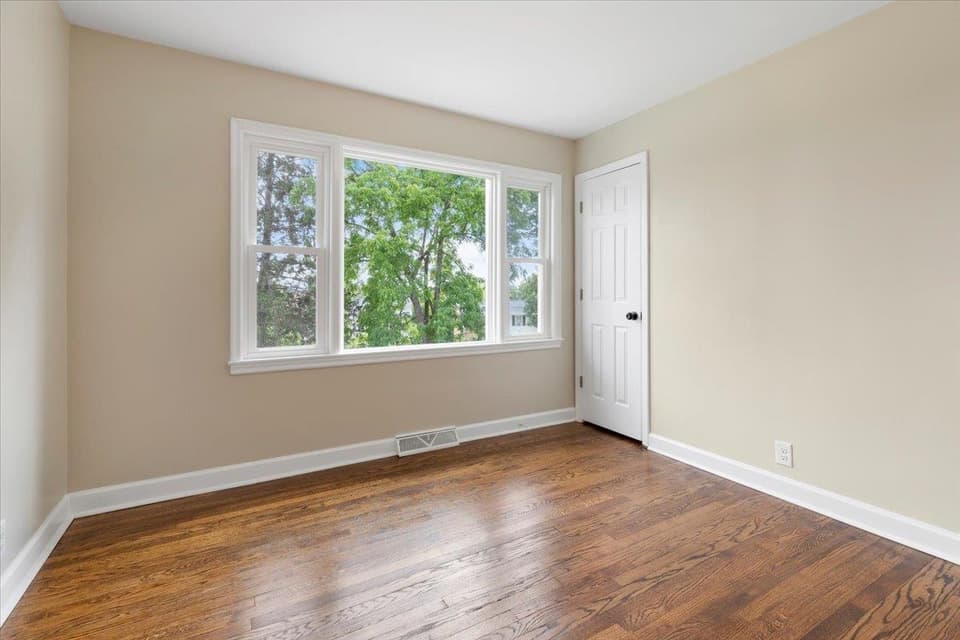 103 Longview Drive SW, photo 19 of 40