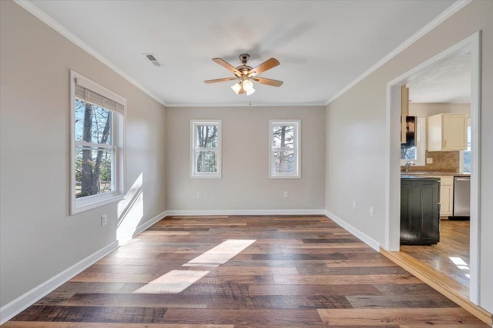 1100 Flint Drive, photo 7 of 40