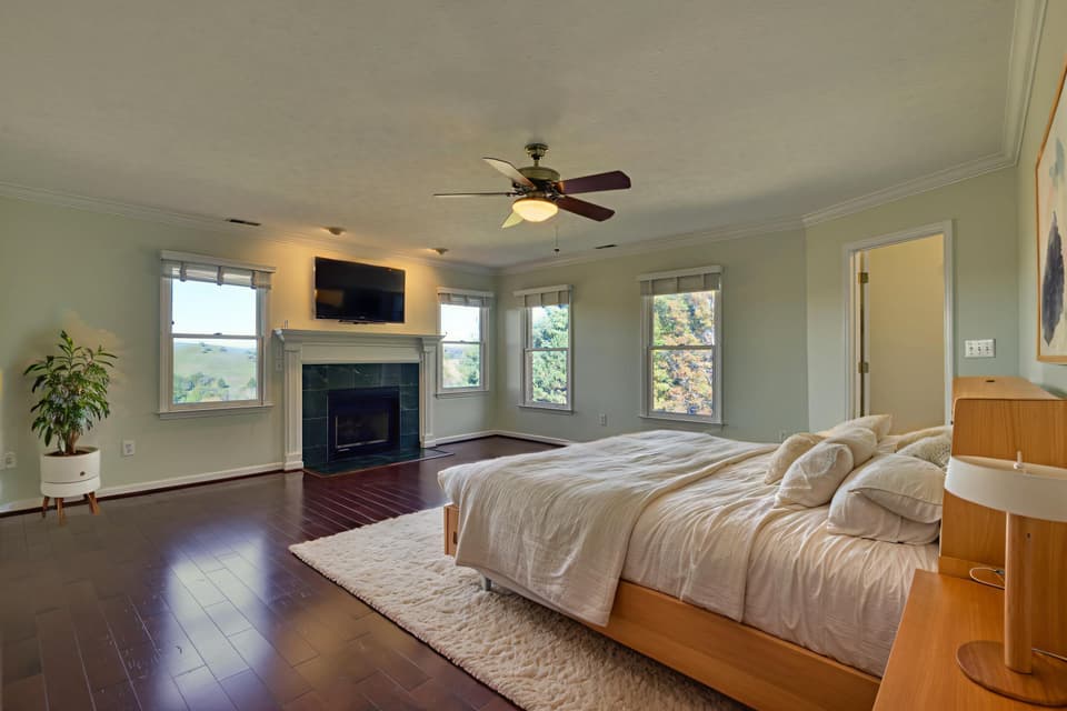 3285 Country Meadow Drive, photo 38 of 40