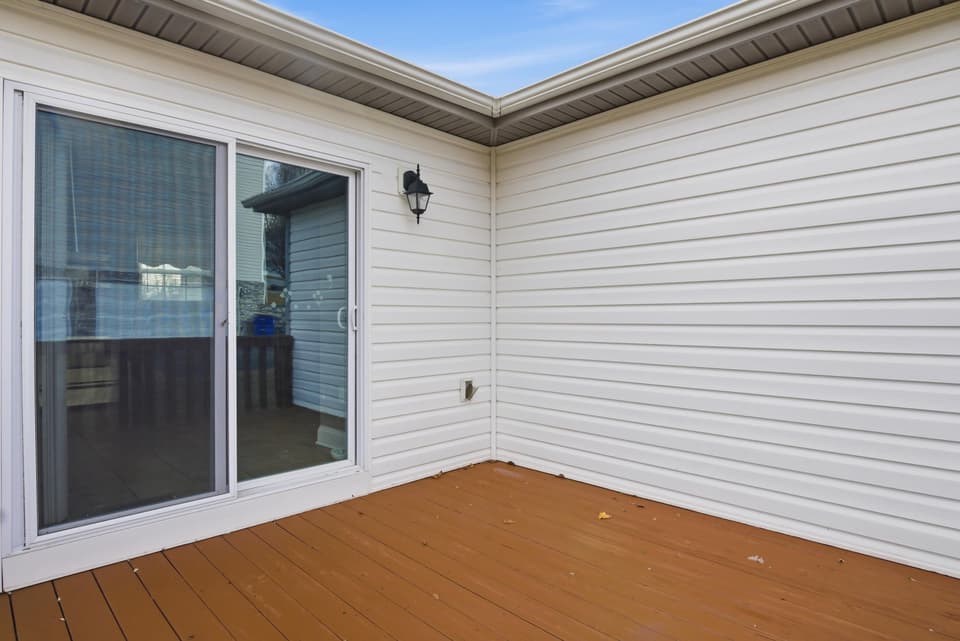 370 Robin Hood Drive, photo 32 of 40