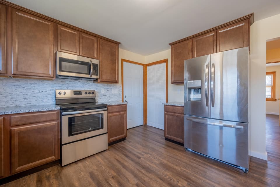 120 James St NW, photo 25 of 39