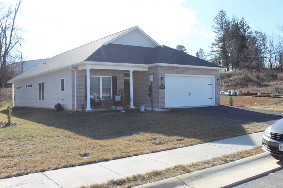 150 Vinnie Avenue NW, photo 2 of 16