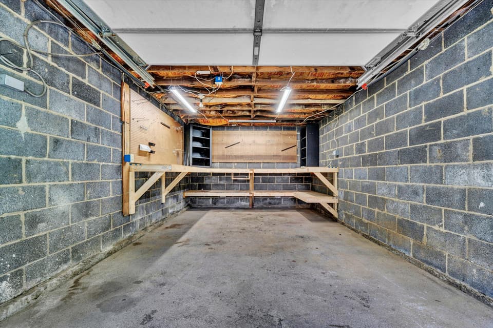 215 S Hill Drive, photo 37 of 37