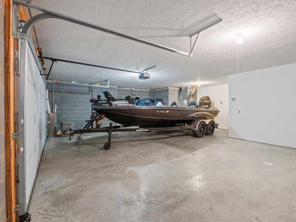 60 Wood Ridge Drive, photo 34 of 40