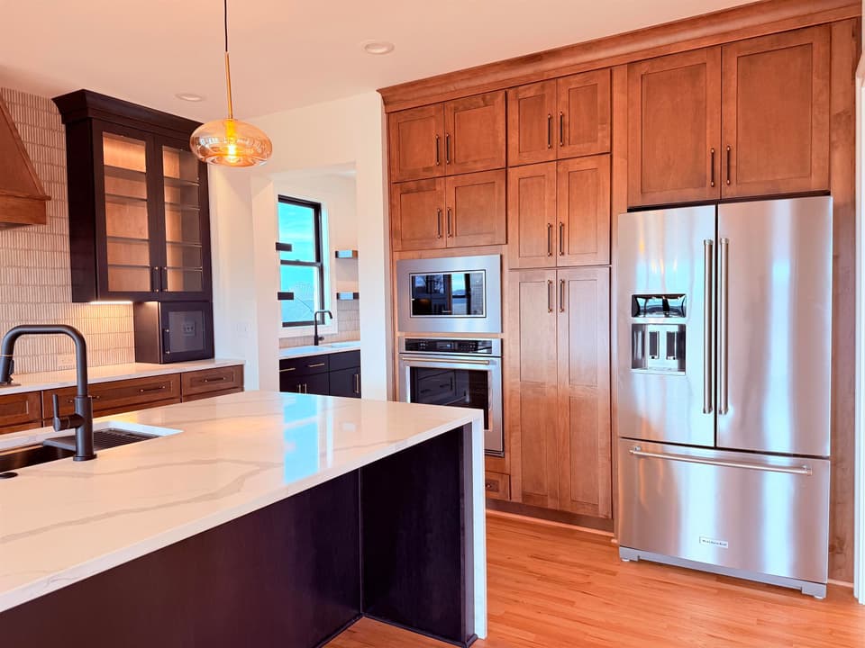 2240 Peakland Way, photo 3 of 40