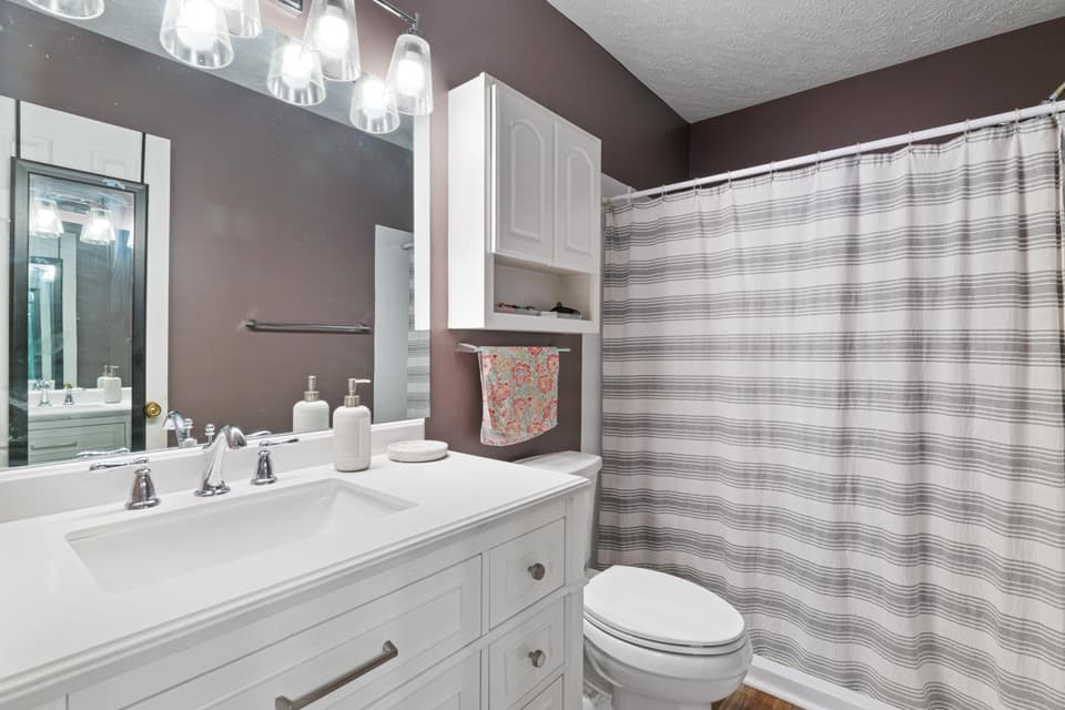 145 Gold Leaf Drive, photo 21 of 27