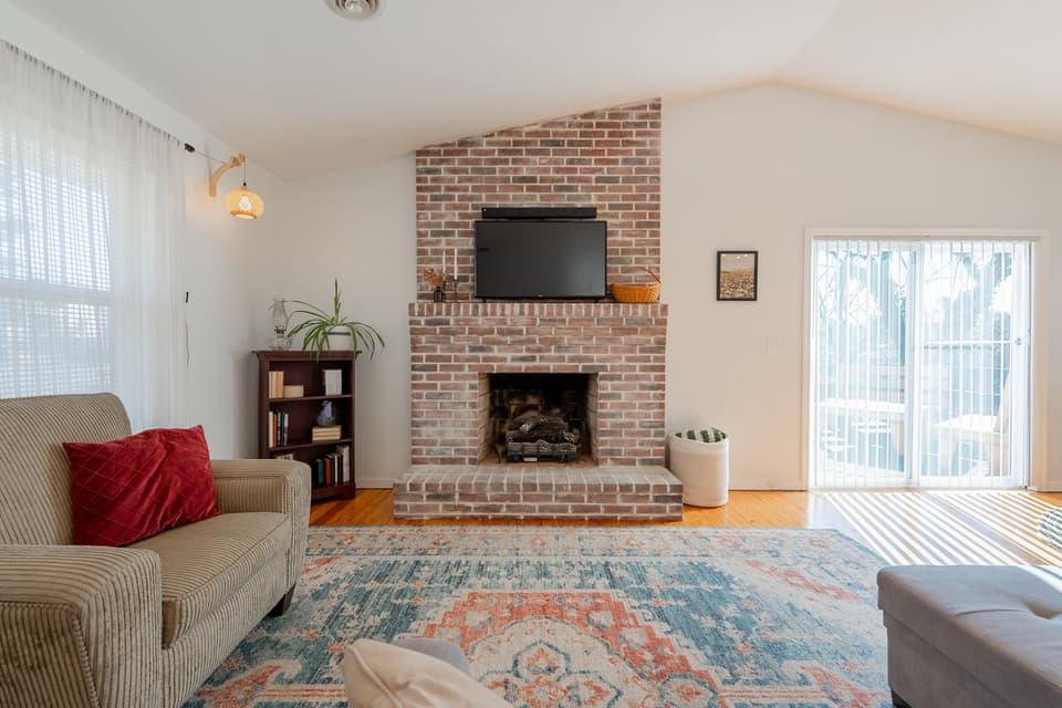 9 Montague Street, photo 12 of 40
