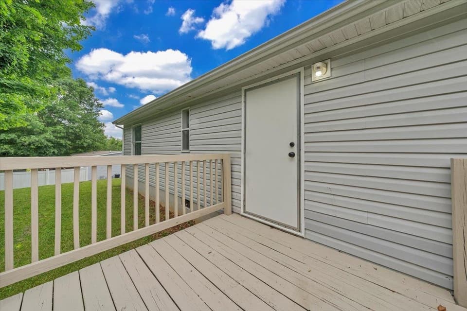 1631 Blue Spruce Drive, photo 21 of 33