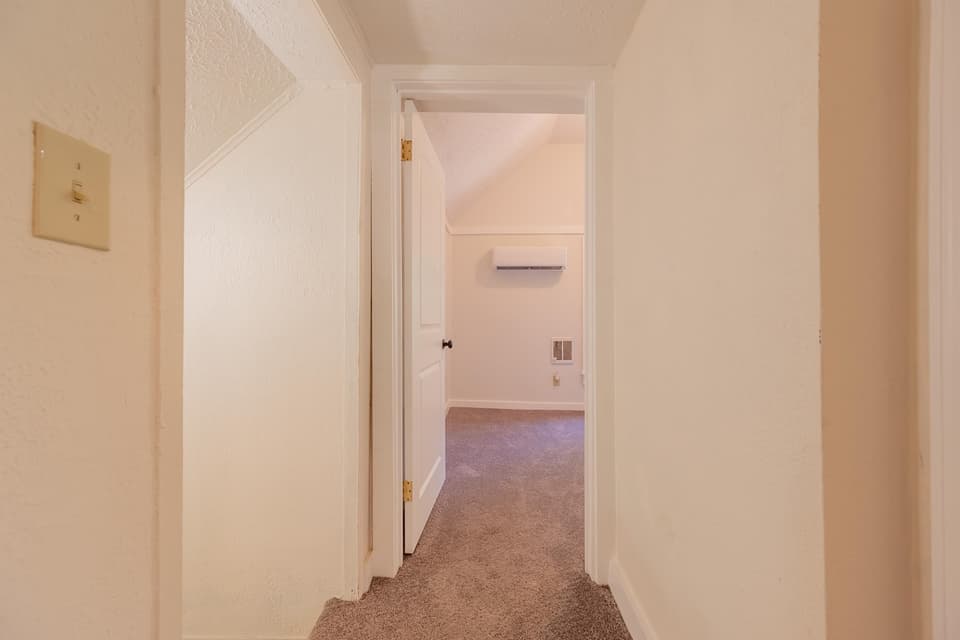 770 Montgomery Street, photo 30 of 40