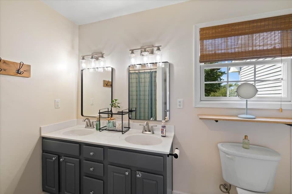 75 Copper Beach Court, photo 15 of 40