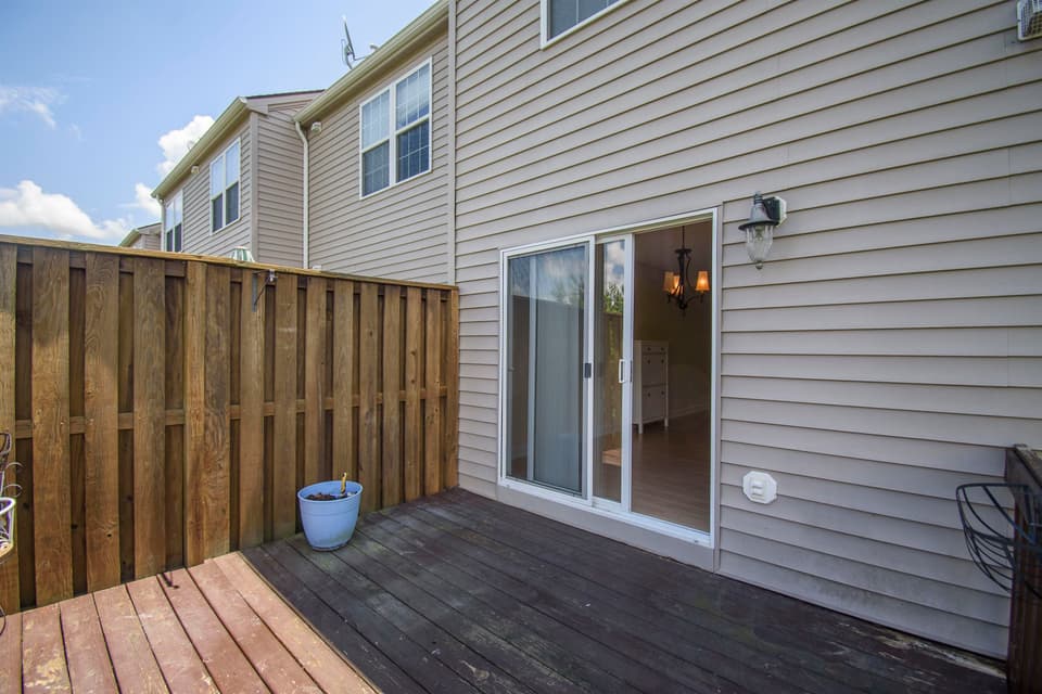 855 Oak Tree Boulevard, photo 4 of 31
