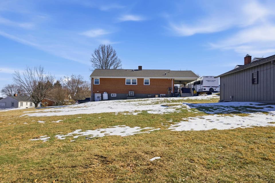 745 Second Street, photo 12 of 39