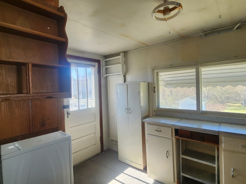 365 Clearview Drive, photo 40 of 40