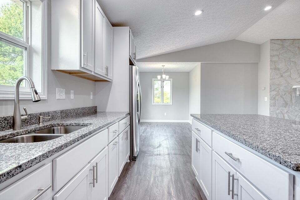 15 Kays Dr NW, photo 23 of 32