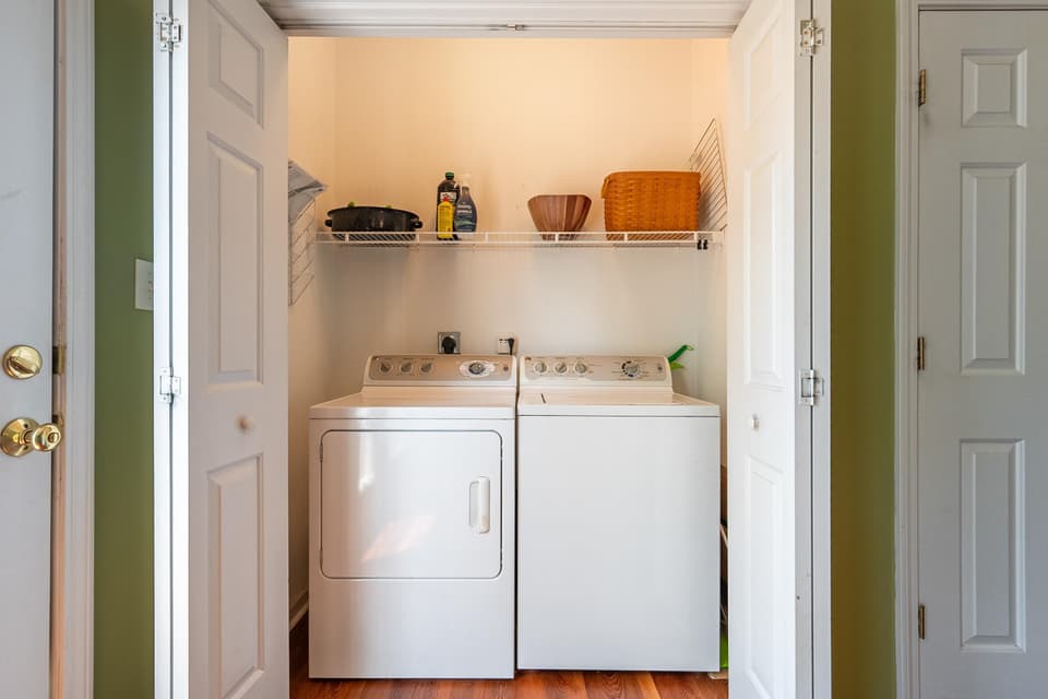 175 Wistaria Drive, photo 20 of 40