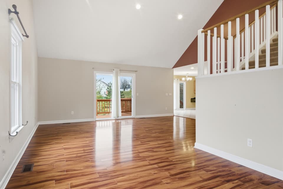 1065 Juniper Drive NW, photo 4 of 40