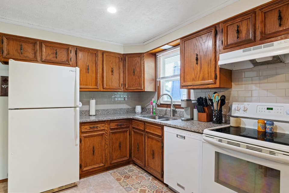 1525 Pine Street, photo 9 of 21