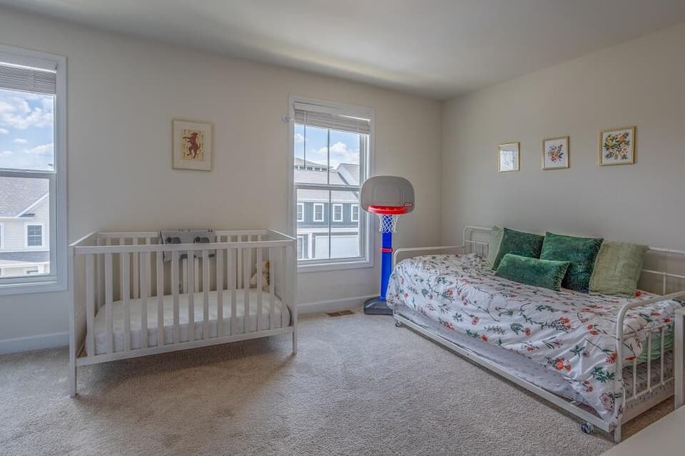 110 Hamilton Ave NW, photo 17 of 24