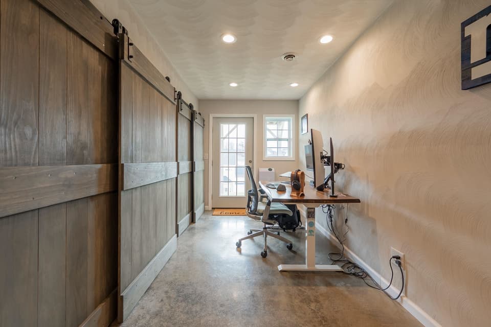 615 Keystone Drive, photo 28 of 40