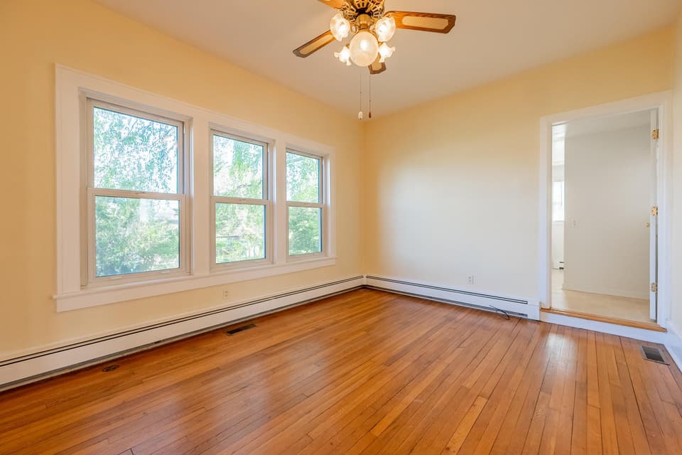 108 Miller Street SE, photo 21 of 40