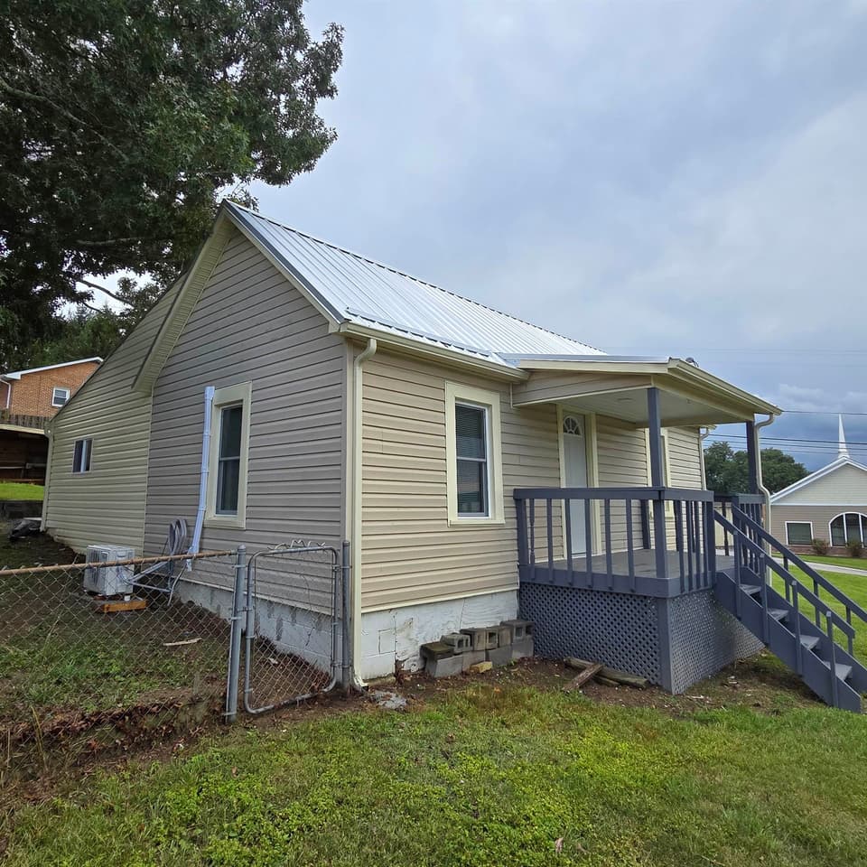 450 Wades Lane, photo 34 of 35