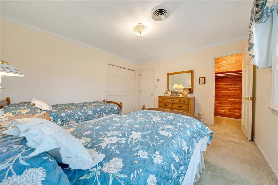 570 Summitridge Rd SW, photo 36 of 36