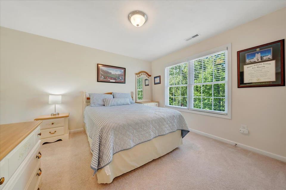 1041 Green Ridge Rd, photo 31 of 40