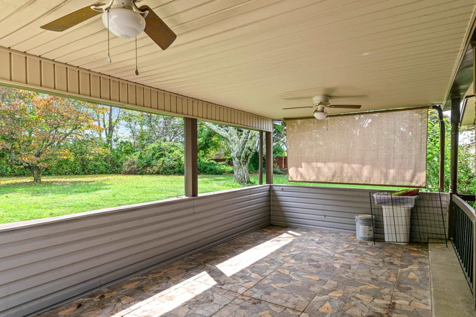 1435 Mud Pike Road, photo 6 of 40